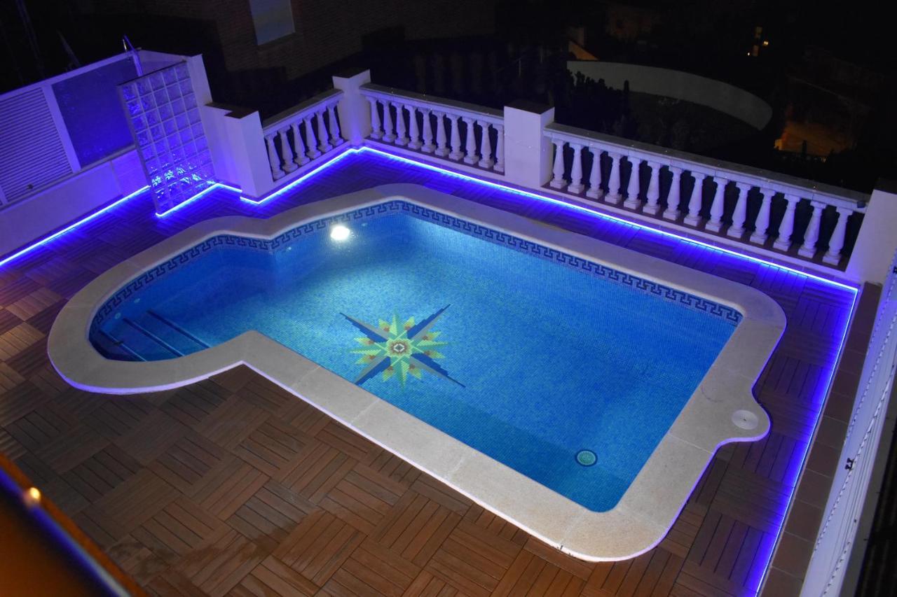 Beach House. Casa Con Piscina Privada كالافيل المظهر الخارجي الصورة