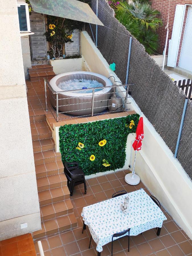 Beach House. Casa Con Piscina Privada كالافيل المظهر الخارجي الصورة